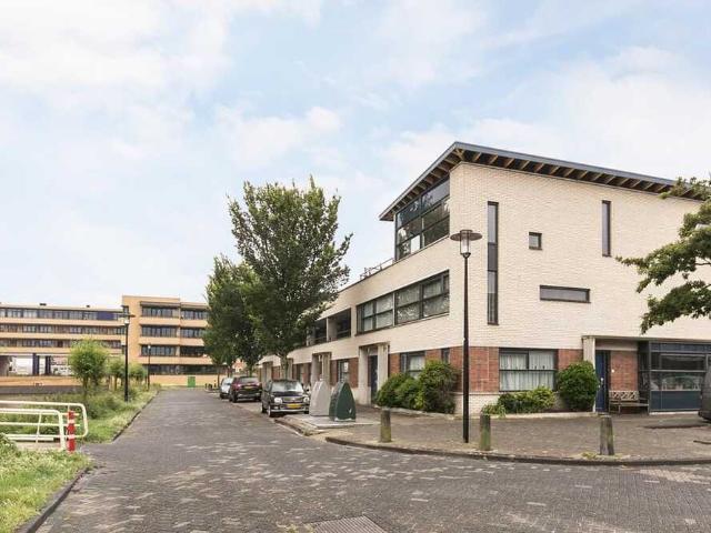 Appartement te huur in Monster, Zuid Holland