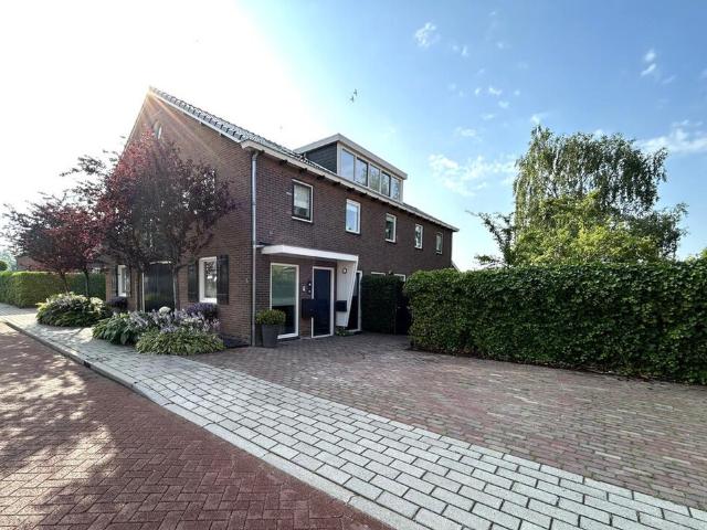 Appartement te huur in Wervershoof, Noord Holland