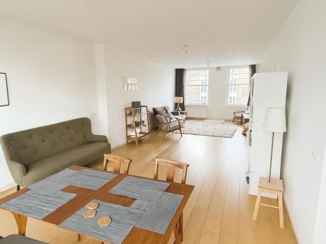 Bovenwoning te huur in Amsterdam, Noord Holland