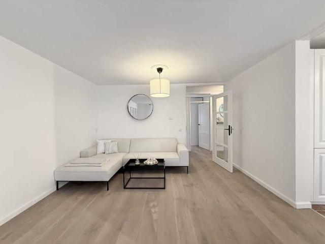 Bovenwoning te huur in Amsterdam, Noord Holland