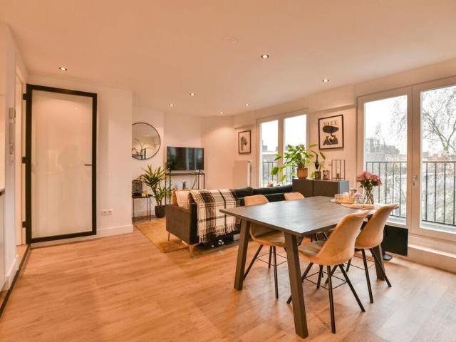 Bovenwoning te huur in Amsterdam, Noord Holland