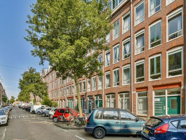 Bovenwoning te huur in Amsterdam