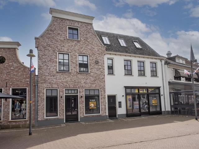 Bovenwoning te huur in Borne, Overijssel