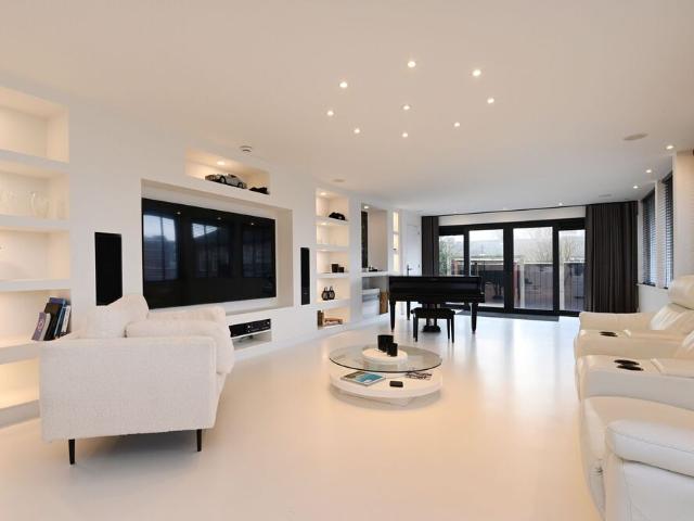 Bovenwoning te huur in Boskoop, Zuid Holland