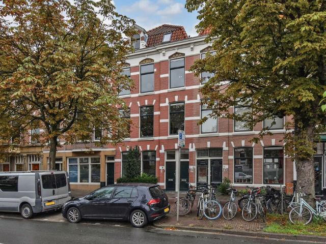 Bovenwoning te huur in Den Haag, Zuid-Holland