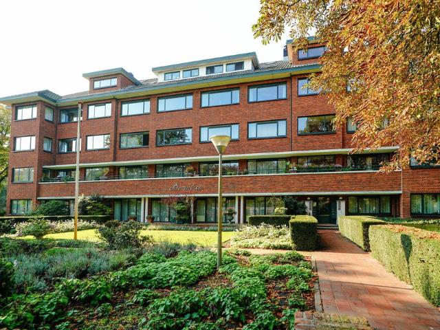 Bovenwoning te huur in Den Haag, Zuid-Holland