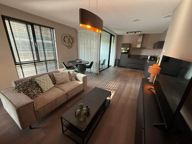 Bovenwoning te huur in Hoofddorp, Noord Holland