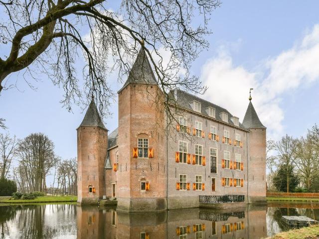 Bovenwoning te huur in Nederhorst Den Berg, Noord Holland