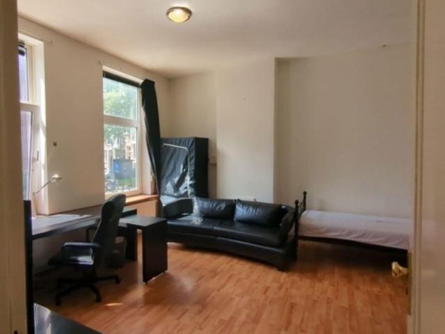 Bovenwoning te huur in Rotterdam, Zuid Holland