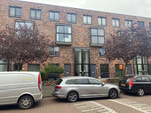 Bovenwoning te huur in Rotterdam, Zuid Holland