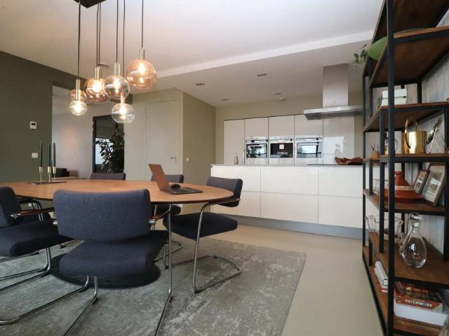 Bovenwoning te huur in Rotterdam, Zuid Holland
