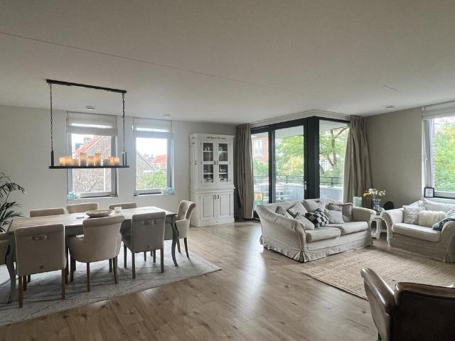 Bovenwoning te huur in Rotterdam, Zuid Holland