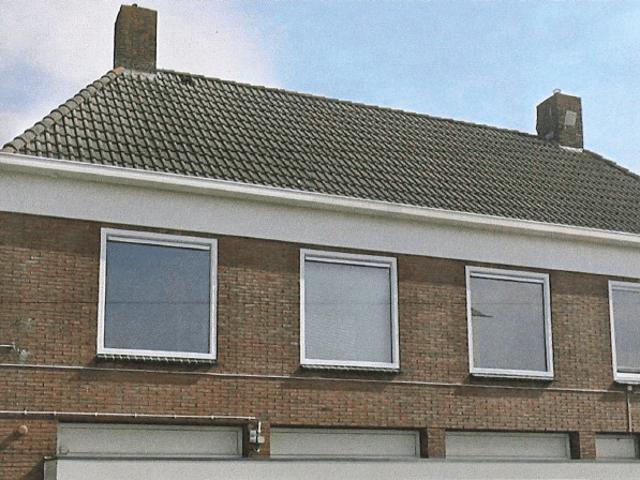 Bovenwoning te huur in Stiens, Friesland