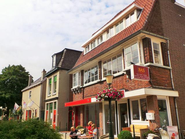 Bovenwoning te huur in Wassenaar, Zuid Holland