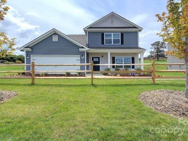 House for sale in Fletcher