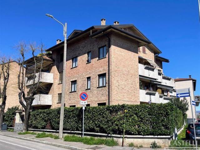 Capannone in vendita a Bovisio Masciago, Lombardia