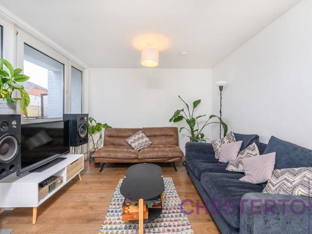 House for rent in Bromley-by-Bow, Poplar Grove