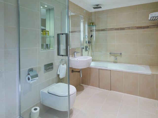 Apartment for rent in Lyons, Greater London