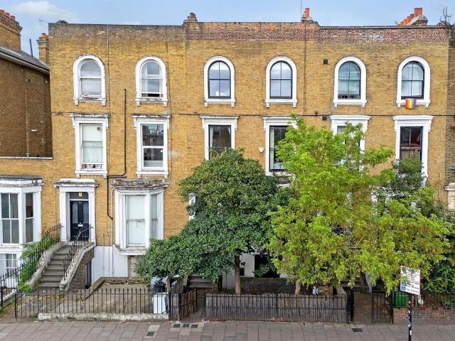 Apartment for rent in Bromley-by-Bow, Bow