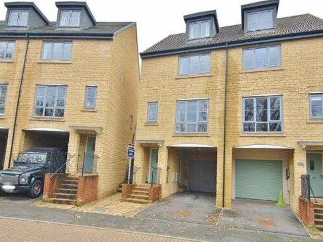 House for sale in Thrupp, School House