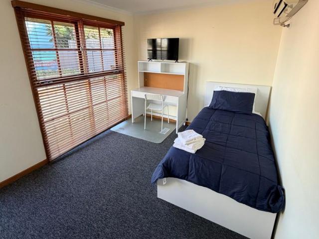 Room for rent in Horseshoe Creek, South Australia