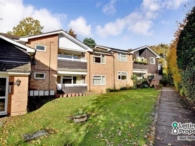 Apartment for rent in Ivy Chimneys, Epping