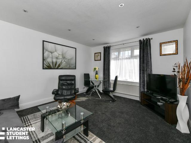 Apartment for rent in Bowerham, Bare