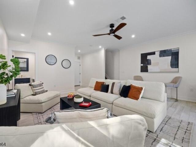 Condo for sale in Hudson, New Jersey