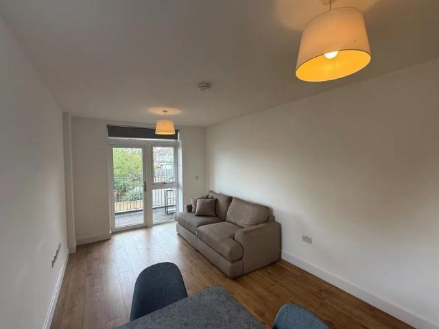 Apartment for rent in Palmers Green, Greater London