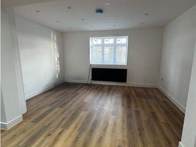 Apartment for rent in New Southgate, Greater London