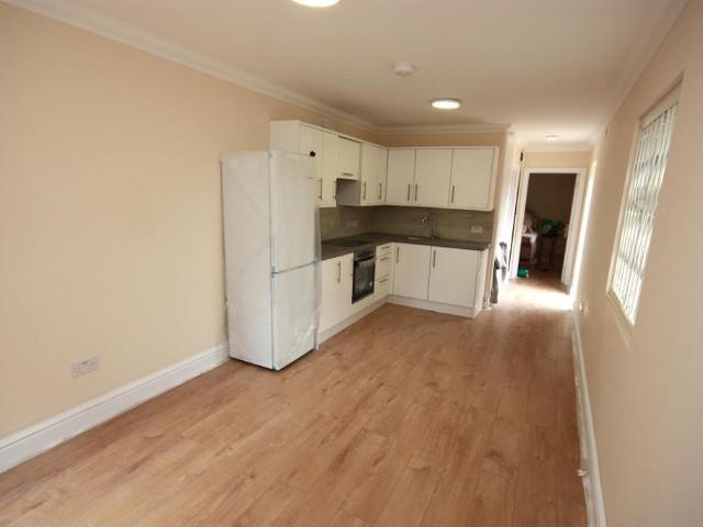 Apartment for rent in London Borough of Ealing, Greater London