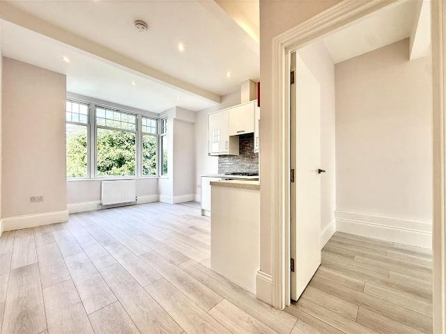 Apartment for rent in Palmers Green, Greater London