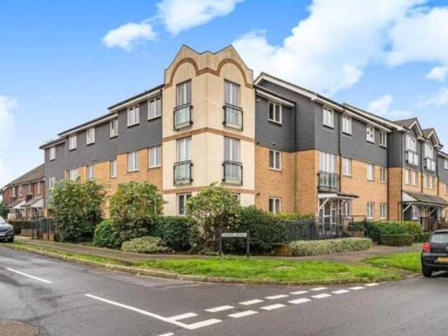 House for sale in Staines, Surrey