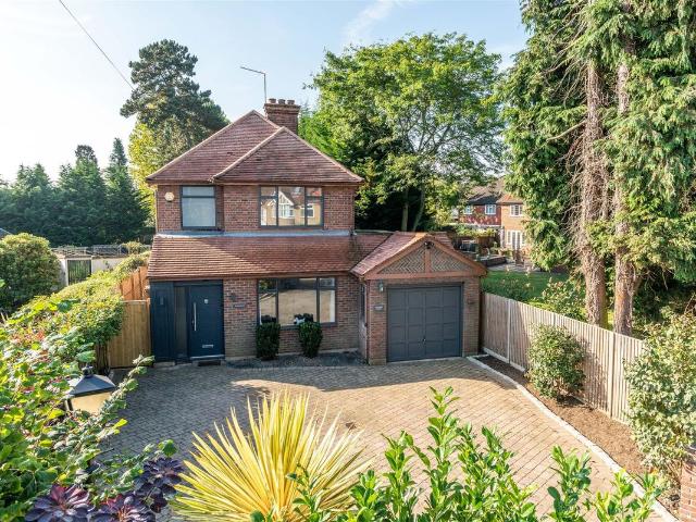 House for rent in Blackhills, Surrey