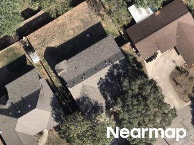 House for sale in Lockhart, Caldwell County