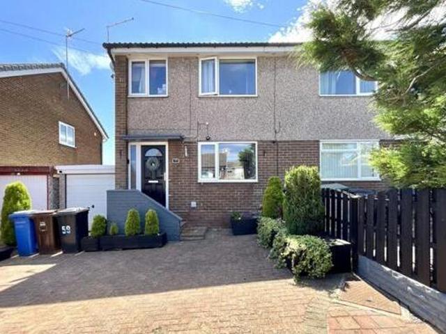 House for sale in Chapeltown, South Yorkshire