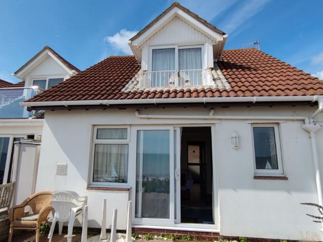 Apartment for rent in Overcombe, Weymouth
