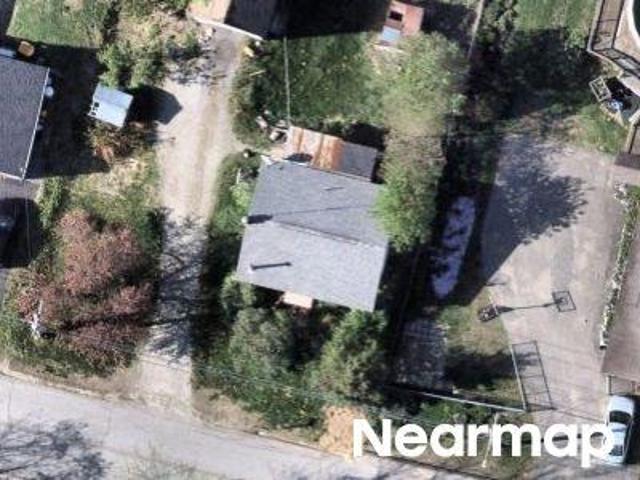 House for sale in Farmingdale, Maine