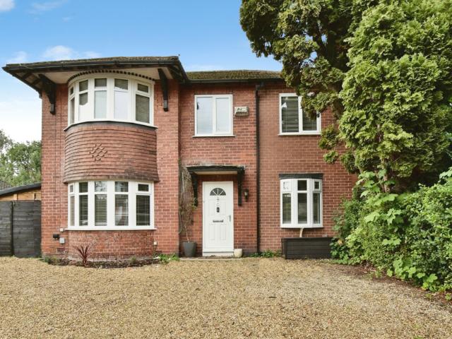 House for rent in Cheadle Hulme, Greater Manchester