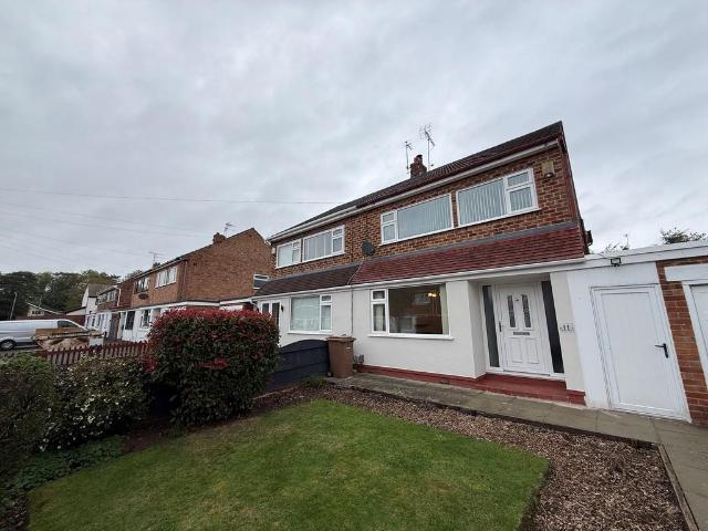 House for rent in Bromborough, Liverpool City Region