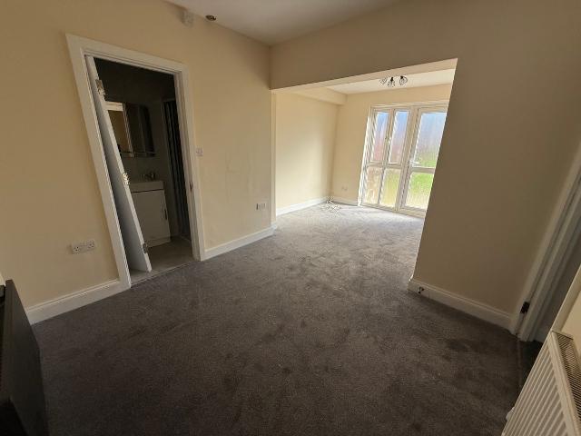 Studio for rent in Alperton, Greater London