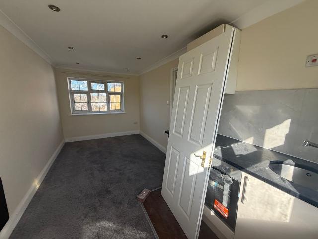 Studio for rent in Alperton, Greater London