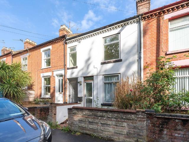House for rent in Earlham Rise, East Bank