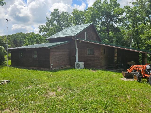 House for sale in Mountain Grove, Missouri
