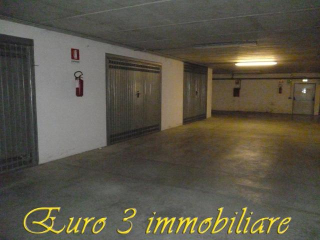 Box in vendita a Marche, Ascoli Piceno