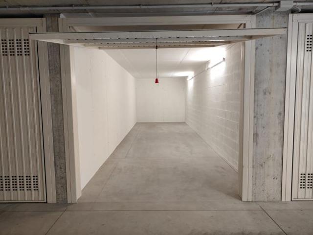 Box in affitto a Milano, Lombardia