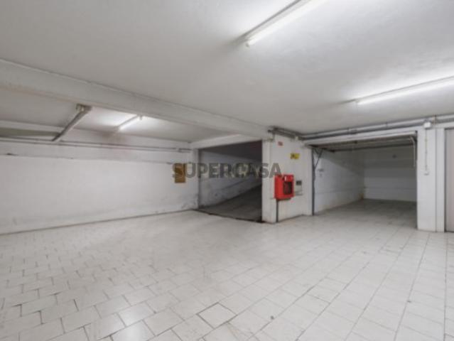 Garagem venda em Alcochete, Setúbal