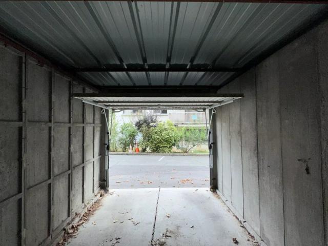 Garage location à Évry, Crosne