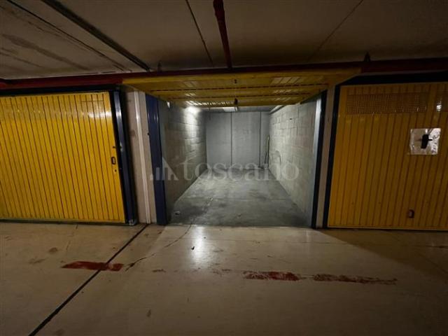 Box in vendita a Crocetta, Torino