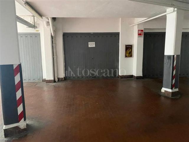 Box in affitto a Municipio 5, Milano